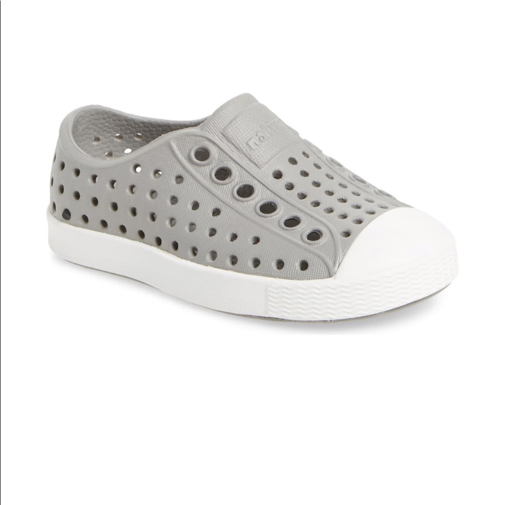 NEW!!! NATIVE JEFFERSON SLIP-ON SNEAKER 10